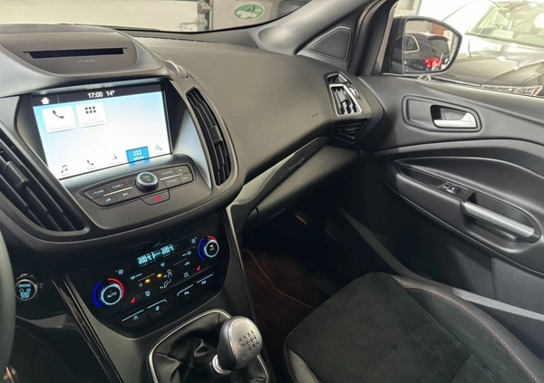 Ford Kuga cena 70500 przebieg: 104000, rok produkcji 2018 z Łęczna małe 529